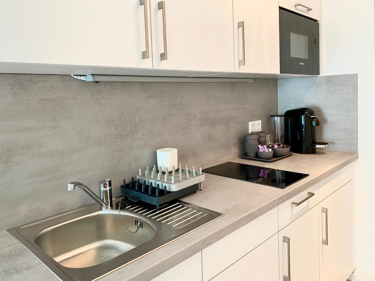 Modernes Apartment, Terrasse Und Garten Am Lilienthalpark Im Suedwesten Berlins מראה חיצוני תמונה