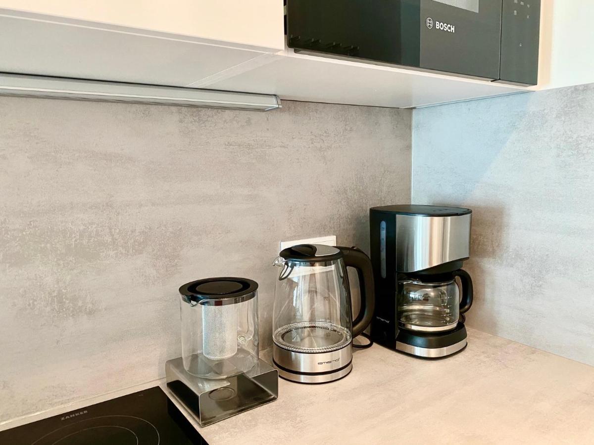 Modernes Apartment, Terrasse Und Garten Am Lilienthalpark Im Suedwesten Berlins מראה חיצוני תמונה